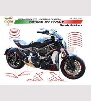 Kit adesivi personalizzabili con profili ruote - Ducati XDiavel
