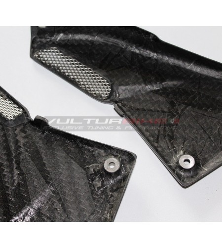 Panneaux latéraux sous réservoir en carbone - Ducati Multistrada V4 
