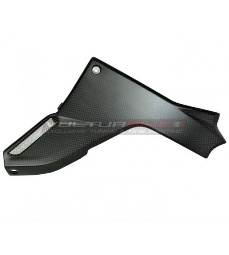 Paneles laterales de carbono debajo del tanque - Ducati Multistrada V4 