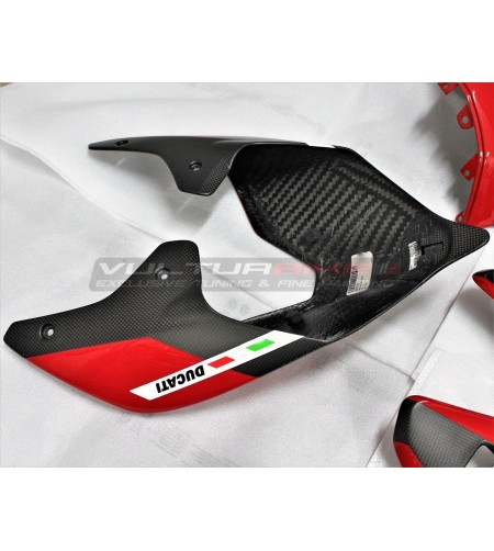Nouvel ensemble de carénages en carbone design - Ducati Streetfighter V4 / V4S 