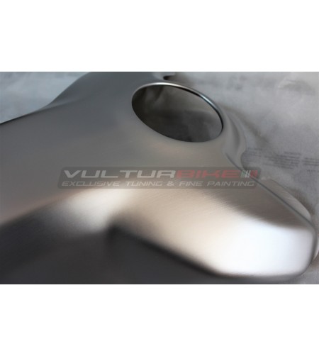 Cubierta de depósito alargada pintada con efecto aluminio cepillado - Ducati Panigale V4 / Streetfighter V4 