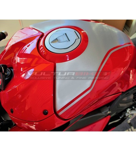 Pegatinas de tanque de efecto aluminio cepillado - Ducati Panigale V4 2022