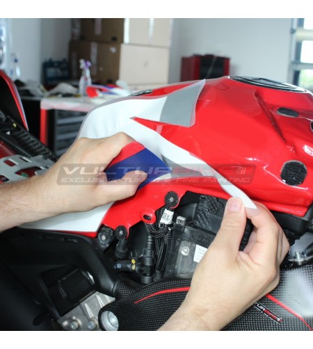 Kit autocollant complet design S CORSE - Ducati Streetfighter V4 2020 / 2022 