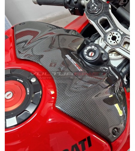 Carbon Batterieabdeckung im neuen Design - Panigale V4-S-2022 
