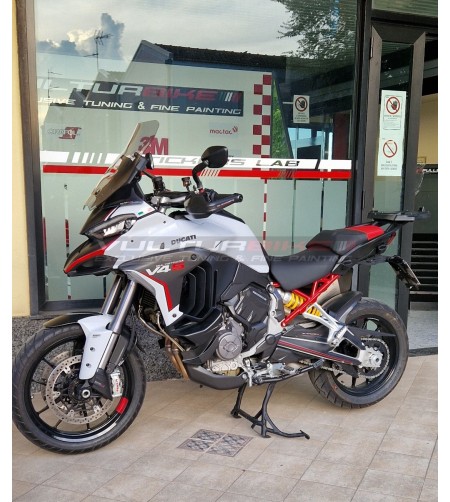 Pannelli laterali in carbonio - Ducati Multistrada V4S (ICEBERG WHITE) 