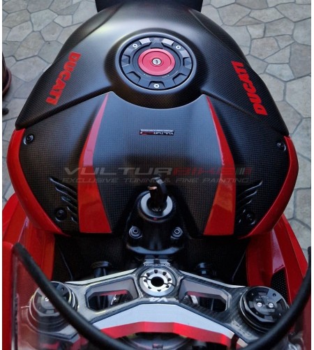 Tapa de depósito de carbono - Ducati Panigale / Streetfighter V4 
