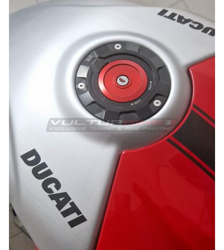 Coperchio serbatoio carbonio effetto alluminio spazzolato - Ducati Panigale / Streetfighter V4 