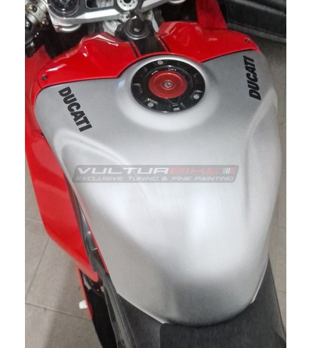 Couvercle de réservoir en carbone aluminium brossé - Ducati Panigale / Streetfighter V4 