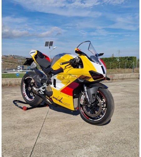 Full fairing yellow red - Ducati Panigale V4 2022 / 2023 
