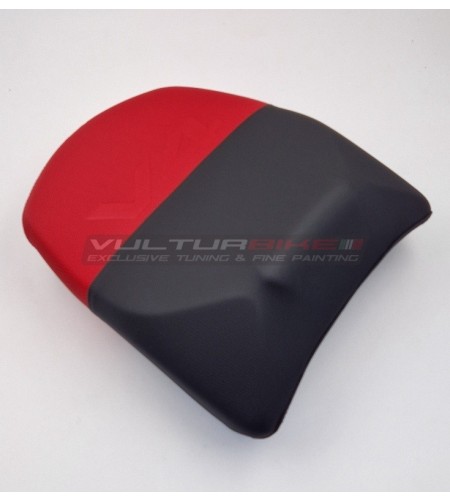 Red black passenger seat Ducati Multistrada V4 / V4S / Pikes Peak 