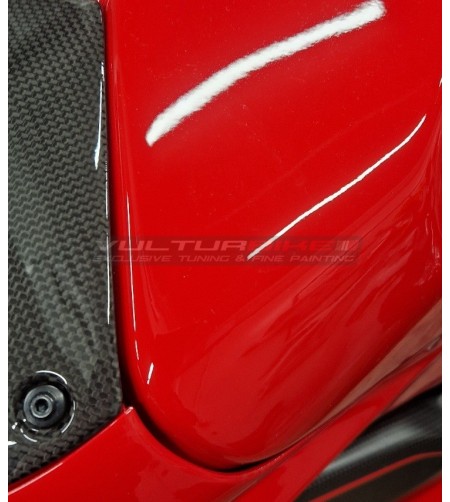 Red painted carbon tank cover - Ducati Panigale / Streetfighter V4 