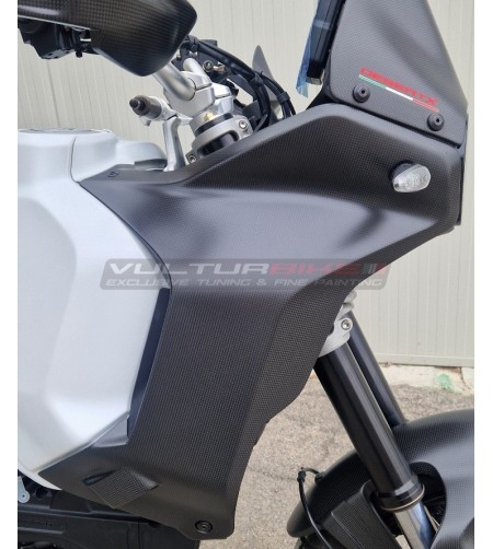 Coppia di carene laterali in carbonio per Ducati DesertX