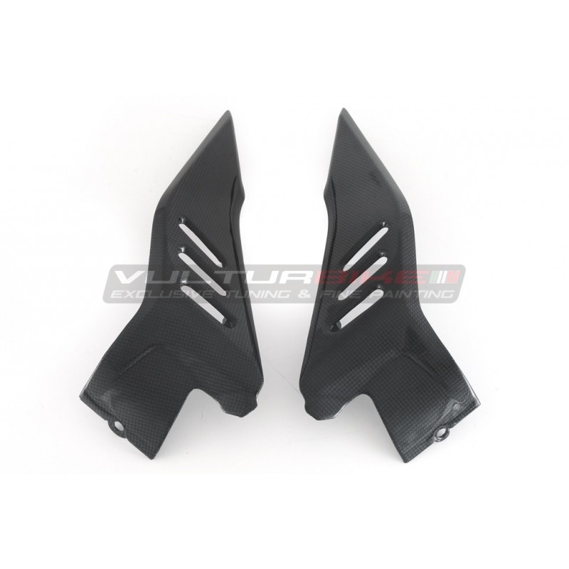 Panneaux latéraux de réservoir en carbone - Ducati Diavel V4 / V4S