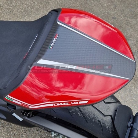 Custom carbon seat cover "RED / CARBON" - Ducati Diavel V4