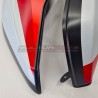Couvercle de valise en fibre de carbone dans Ducati Multistrada livrée V4 RS