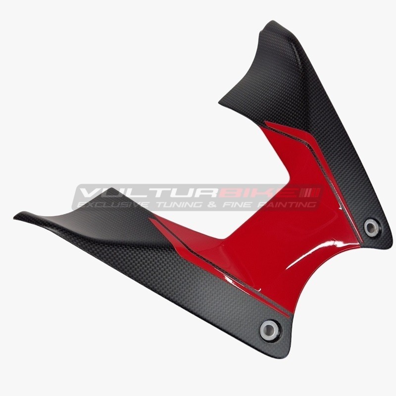 Carbon tank cover red design - Ducati Diavel V4