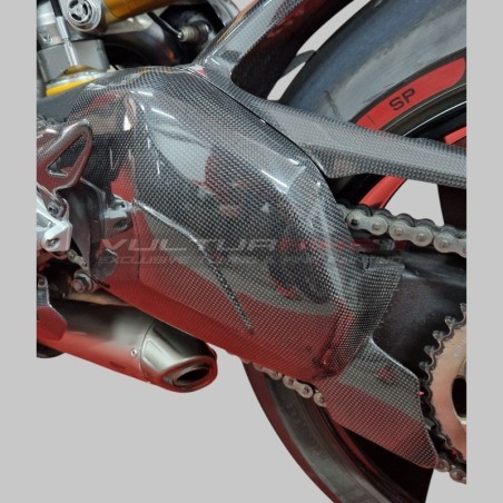 Cubierta de basculante de carbono completa con deslizadores|FULLSIXCARBON - Ducati Panigale V4 / V4S / V4R