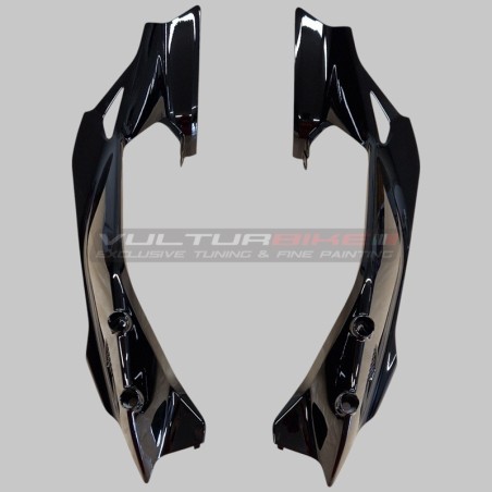 Paneles inferiores y laterales del asiento pintados originales - Ducati Panigale y Streetfighter V4