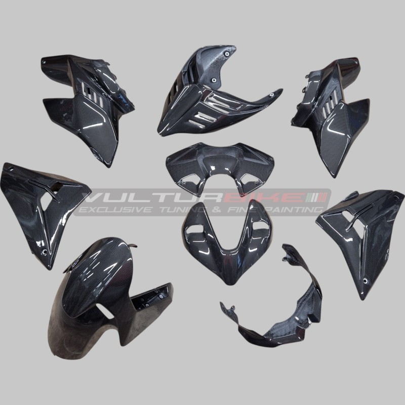 Set carénage carbone pour Ducati Streetfighter V4 2023 / 2024
