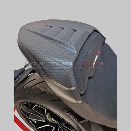 Carbon Sitzbezug mit Rillen - Ducati Diavel V4