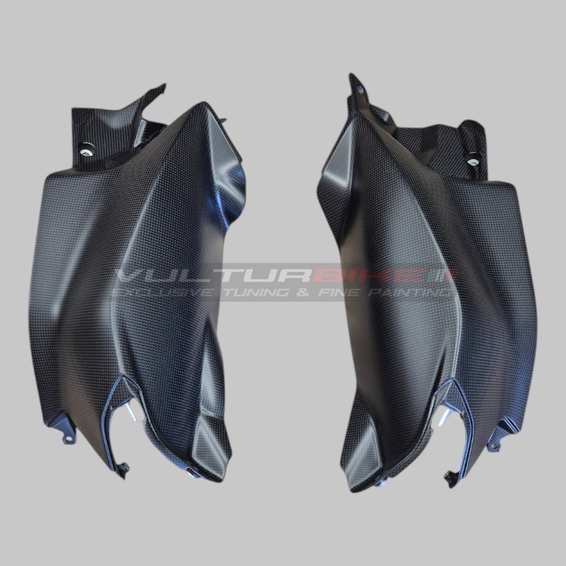 Carbon fiber fairing side panels for Ducati Panigale V4 / V4S