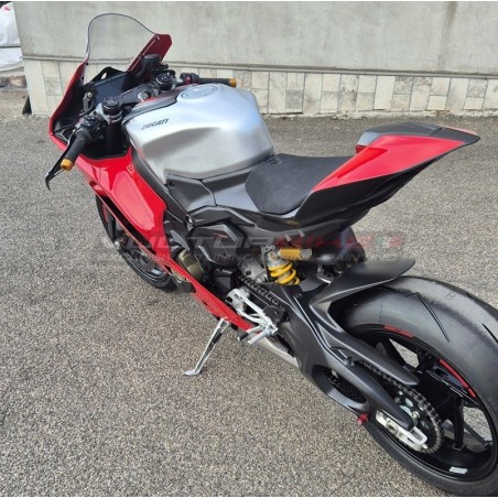 Coperchio serbatoio in carbonio effetto alluminio spazzolato - Ducati Panigale V4 / V4S & Streetfighter V4 / V4S