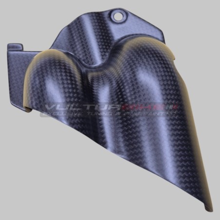 Carbon protection for water pump hoses - Ducati Multistrada V4 / V4S / Pikes Peak / RS