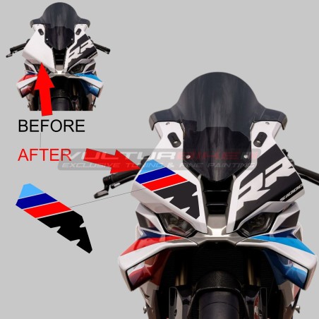Complementary adhesive graphics for windshield - BMW S1000RR