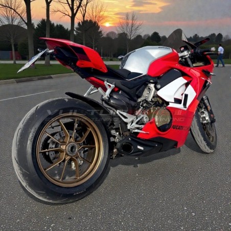 Decorative decals set for fairings Ducati Panigale V4 2018 / 2019
