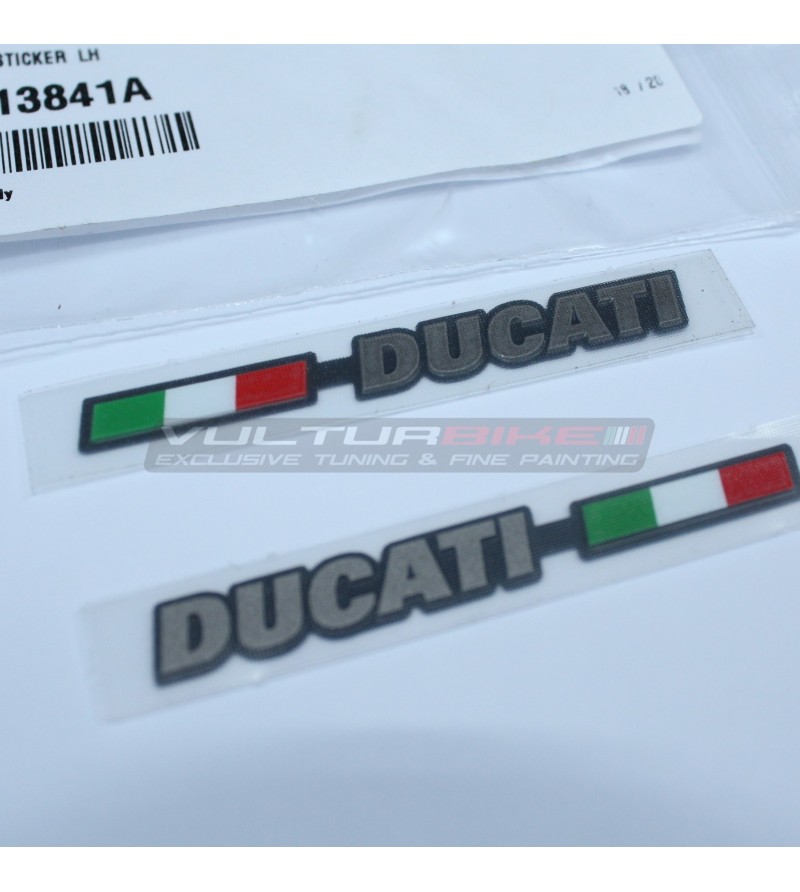 Paar original italienische Flagge Aufkleber links und rechts - Ducati Multistrada 1200/1260 