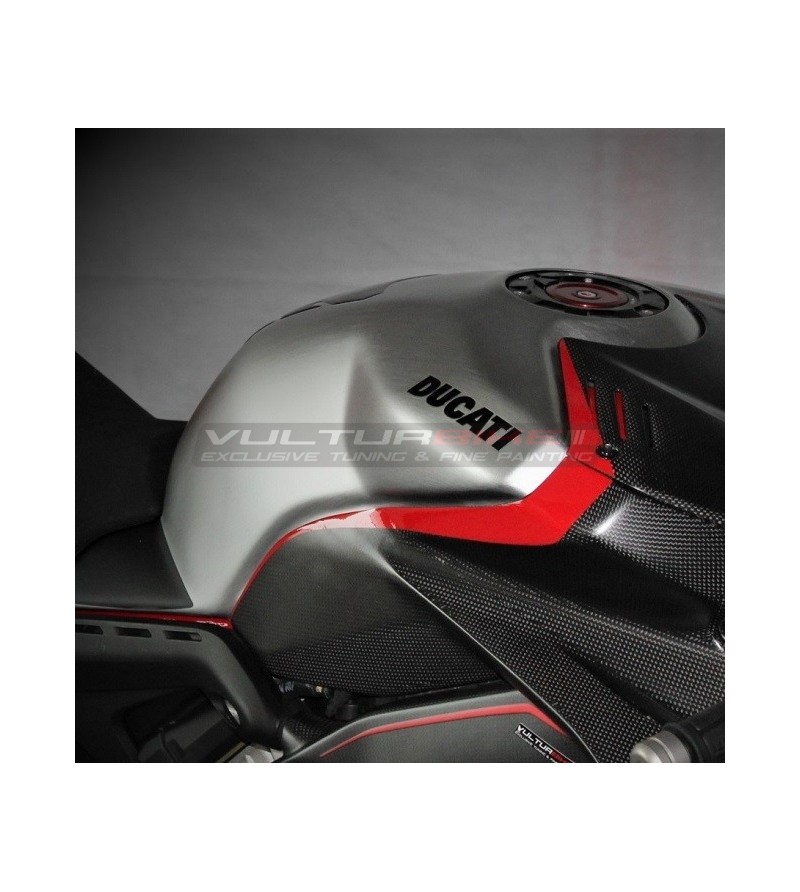 Cubierta de tanque de carbono efecto aluminio cepillado - Ducati Panigale V4 streetfighter V4 