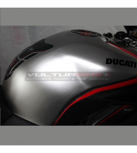 Gebürsteter Aluminiumeffekt Carbon Tankdeckel - Ducati Panigale V4 streetfighter V4 