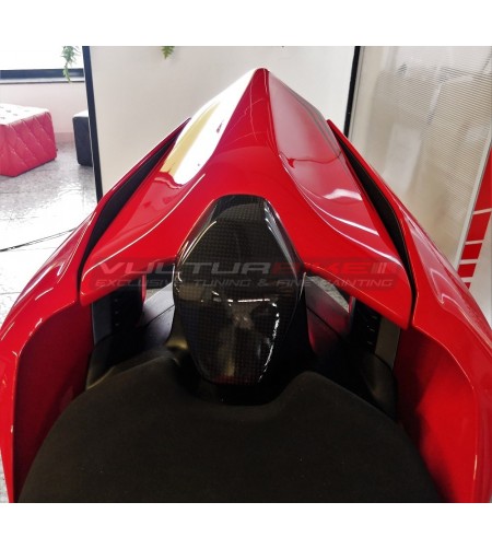 Custom carbon fiber passenger saddle cover - Ducati Panigale V4 / V2 / Streetfighter V4 